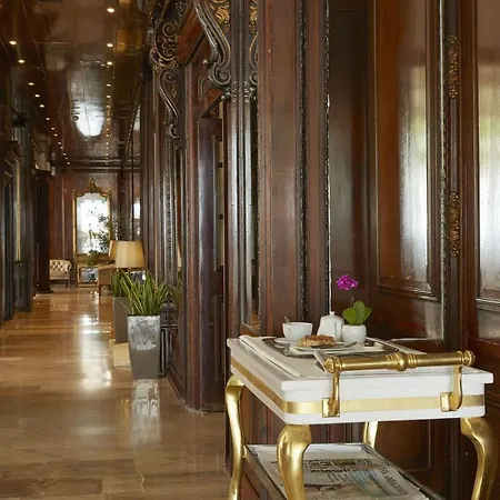 Mon Repos Palace - Adults Only מלון